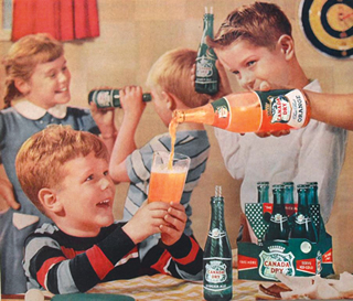 Kids go wild for Canada Dry orange soda, 1950s ad.