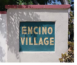 encino village sign