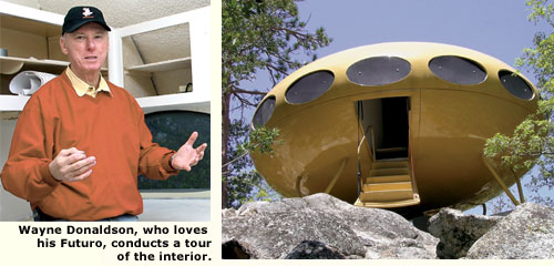 Wayne Donaldson inside and futuro on site